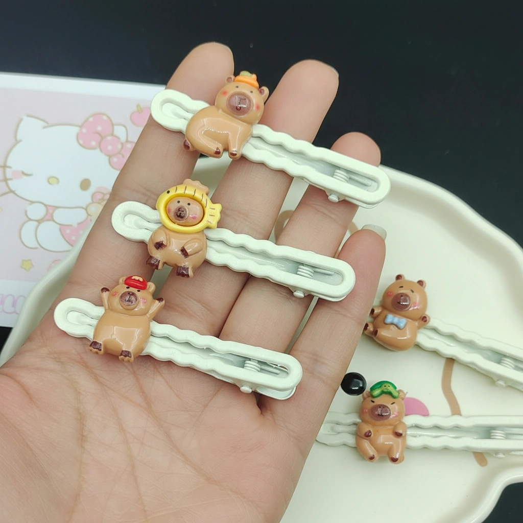 Capybara Wave Hair Clip Set - Image 4